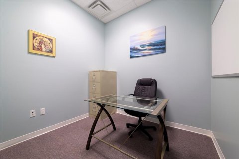 Immobilier commercial à louer à Orlando, Floride: 1.21 m2 № 375359 - photo 7