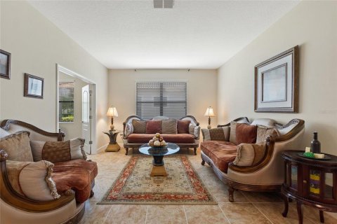 Villa ou maison à vendre à Davenport, Floride: 3 chambres, 238.85 m2 № 1841863 - photo 7
