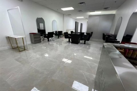 Immobilier commercial à Davie, Floride № 2176366