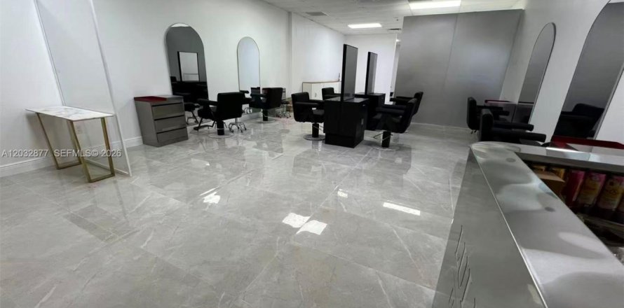 Immobilier commercial à Davie, Floride № 2176366