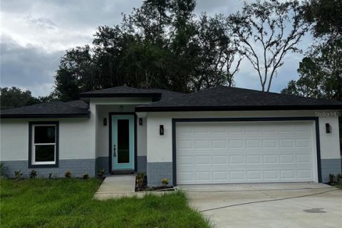 House in Ocala, Florida 3 bedrooms, 131.09 sq.m. № 1902072 - photo 1