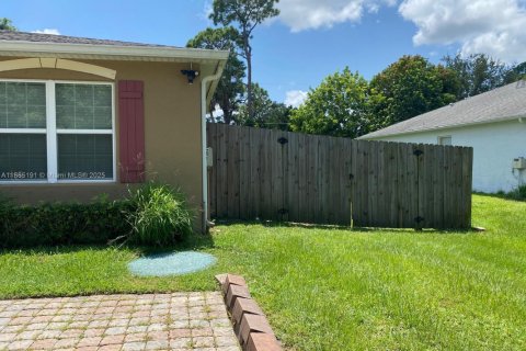 Casa en venta en Port St. Lucie, Florida, 4 dormitorios, 174.1 m2 № 1931300 - foto 27
