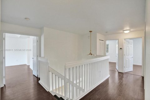 Casa en venta en Pembroke Pines, Florida, 4 dormitorios, 232.26 m2 № 2052436 - foto 21