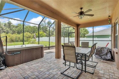 House in Mulberry, Florida 4 bedrooms, 248.33 sq.m. № 1806614 - photo 2