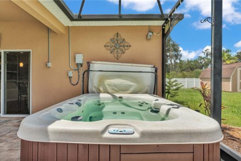 House in Mulberry, Florida 4 bedrooms, 248.33 sq.m. № 1806614 - photo 3