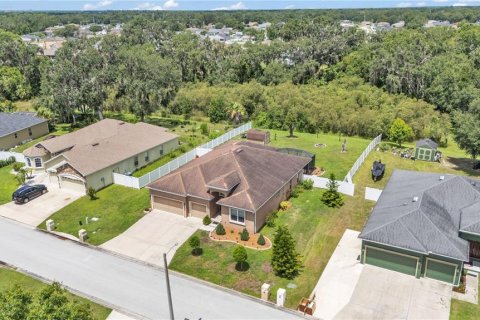 House in Mulberry, Florida 4 bedrooms, 248.33 sq.m. № 1806614 - photo 8