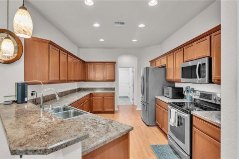 House in Mulberry, Florida 4 bedrooms, 248.33 sq.m. № 1806614 - photo 25