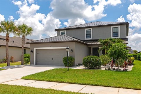 House in Sarasota, Florida 4 bedrooms, 246.47 sq.m. № 2150834 - photo 3