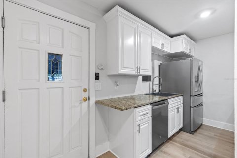 Купить кондоминиум в Тампа, Флорида 3 комнаты, 111.48м2, № 1856697 - фото 2