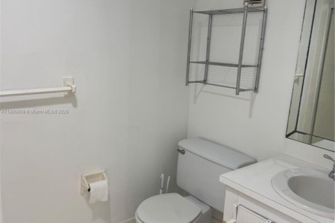 Condo in Davie, Florida, 3 bedrooms  № 1889238 - photo 9
