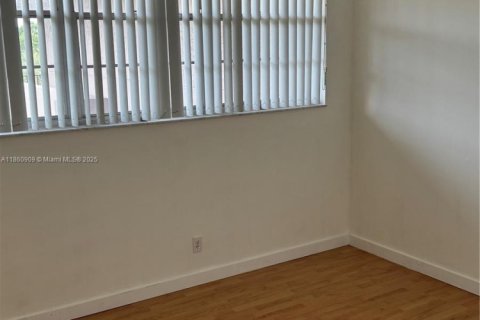 Condo in Davie, Florida, 3 bedrooms  № 1889238 - photo 14