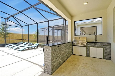 Casa en venta en Kissimmee, Florida, 15 dormitorios, 580.55 m2 № 1766147 - foto 22