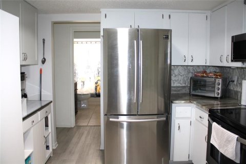 House in Ocala, Florida 2 bedrooms, 113.71 sq.m. № 1789506 - photo 10