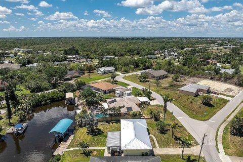 Casa en venta en Punta Gorda, Florida, 3 dormitorios, 108.97 m2 № 2239935 - foto 16