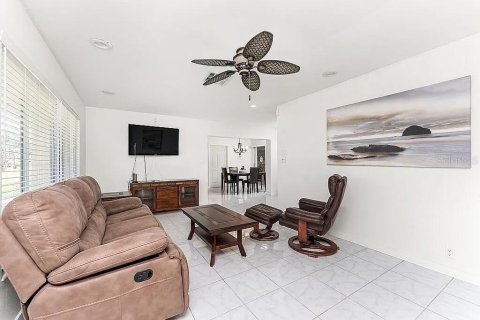 Casa en venta en Punta Gorda, Florida, 3 dormitorios, 108.97 m2 № 2239935 - foto 17