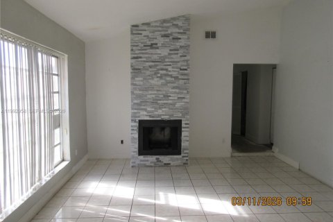 Купить виллу или дом в Майами, Флорида 4 спальни, 178.37м2, № 2056029 - фото 2