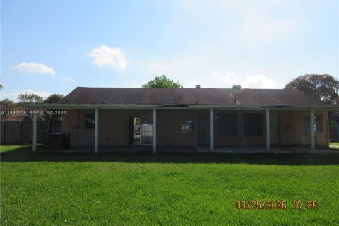 Купить виллу или дом в Майами, Флорида 4 спальни, 178.37м2, № 2056029 - фото 17