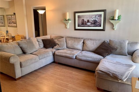 Condo à Sunny Isles Beach, Floride, 2 chambres  № 2024294