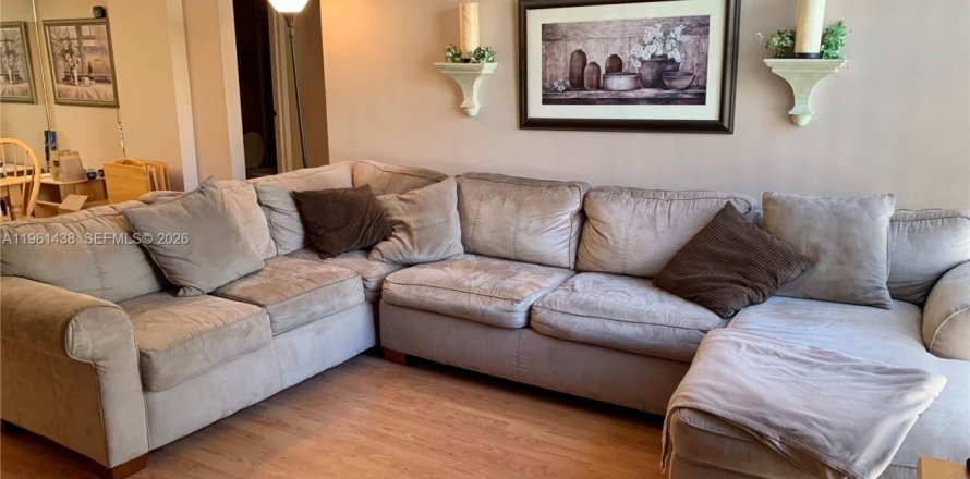 Condo à Sunny Isles Beach, Floride, 2 chambres  № 2024294