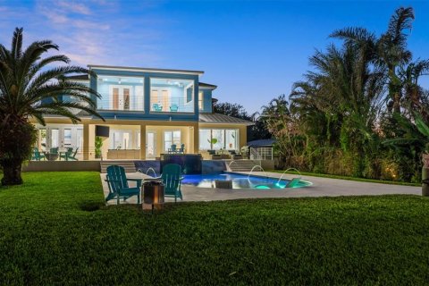 House in New Smyrna Beach, Florida 5 bedrooms, 428.37 sq.m. № 1568588 - photo 22