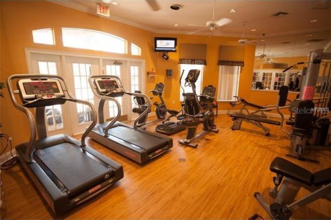 House in Kissimmee, Florida 5 bedrooms, 215.25 sq.m. № 2109249 - photo 24
