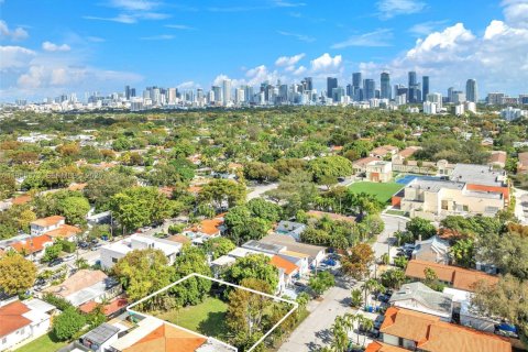 Land in Miami, Florida № 2011652 - photo 3