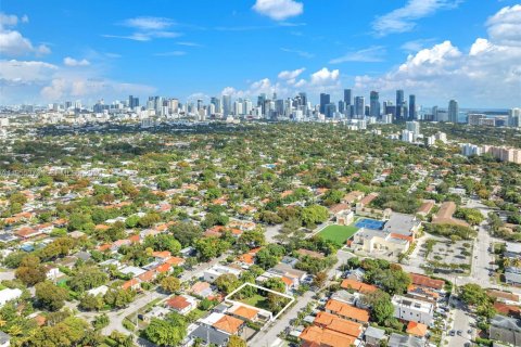 Land in Miami, Florida № 2011652 - photo 4