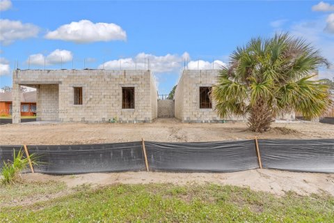 Купить виллу или дом в Палм-Бей, Флорида № 2043448 - фото 14