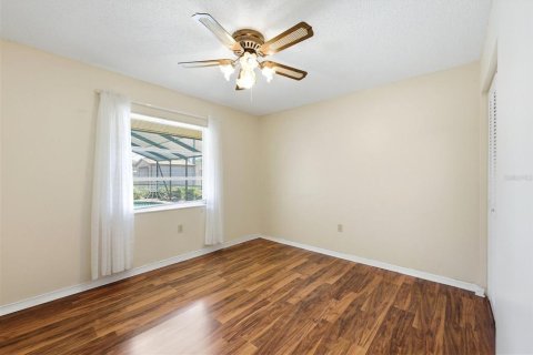 House in Port Charlotte, Florida 4 bedrooms, 212.1 sq.m. № 2093076 - photo 25