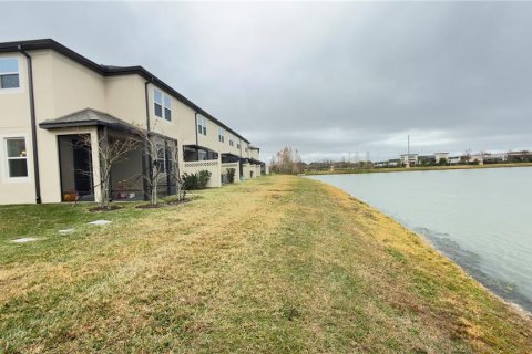 Touwnhouse à vendre à Wesley Chapel, Floride: 3 chambres, 200.02 m2 № 2091870 - photo 16