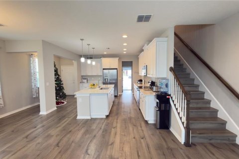 Touwnhouse à vendre à Wesley Chapel, Floride: 3 chambres, 200.02 m2 № 2091870 - photo 4
