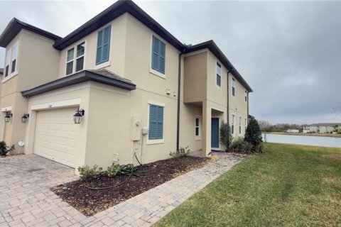 Touwnhouse à vendre à Wesley Chapel, Floride: 3 chambres, 200.02 m2 № 2091870 - photo 3