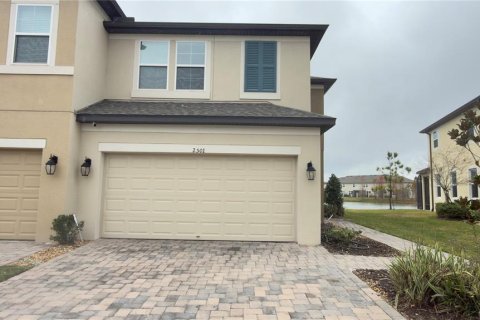 Touwnhouse à vendre à Wesley Chapel, Floride: 3 chambres, 200.02 m2 № 2091870 - photo 2
