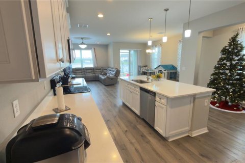 Touwnhouse à vendre à Wesley Chapel, Floride: 3 chambres, 200.02 m2 № 2091870 - photo 7