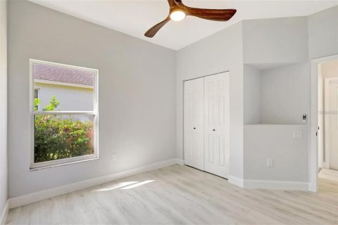Casa en venta en Lakewood Ranch, Florida, 4 dormitorios, 215.25 m2 № 1853544 - foto 20