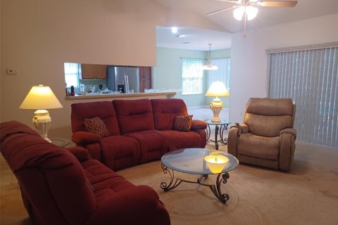 House in Dunnellon, Florida 3 bedrooms, 163.42 sq.m. № 2321431 - photo 5