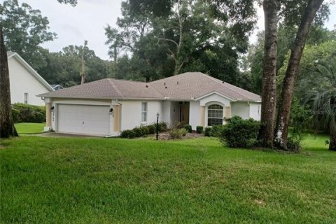 House in Dunnellon, Florida 3 bedrooms, 163.42 sq.m. № 2321431 - photo 3