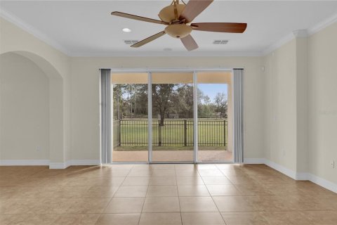 House in Orlando, Florida 5 bedrooms, 415.64 sq.m. № 1866101 - photo 18
