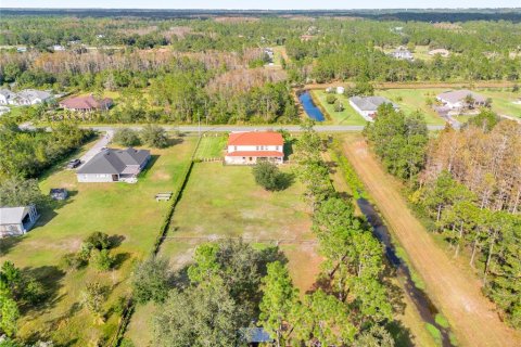 House in Orlando, Florida 5 bedrooms, 415.64 sq.m. № 1866101 - photo 27