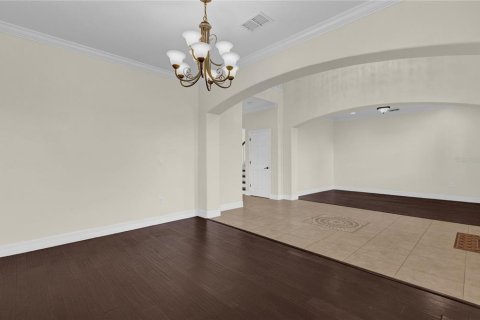 House in Orlando, Florida 5 bedrooms, 415.64 sq.m. № 1866101 - photo 21
