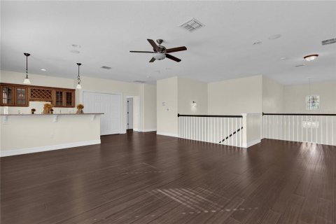 House in Orlando, Florida 5 bedrooms, 415.64 sq.m. № 1866101 - photo 6