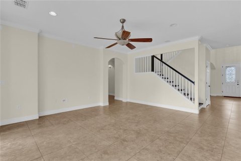 House in Orlando, Florida 5 bedrooms, 415.64 sq.m. № 1866101 - photo 20