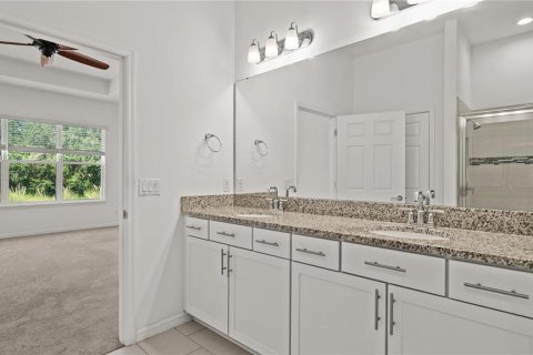 House in Kissimmee, Florida 4 bedrooms, 210.05 sq.m. № 2223716 - photo 19