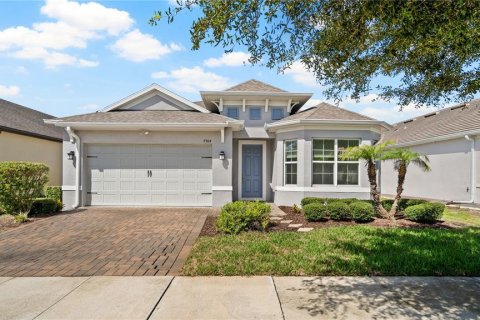House in Kissimmee, Florida 4 bedrooms, 210.05 sq.m. № 2223716 - photo 3