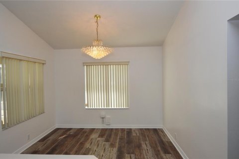 House in Palm Coast, Florida 4 bedrooms, 192.96 sq.m. № 2429295 - photo 16