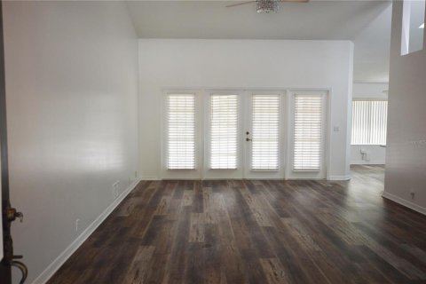 House in Palm Coast, Florida 4 bedrooms, 192.96 sq.m. № 2429295 - photo 7