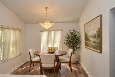 House in Palm Coast, Florida 4 bedrooms, 192.96 sq.m. № 2429295 - photo 17