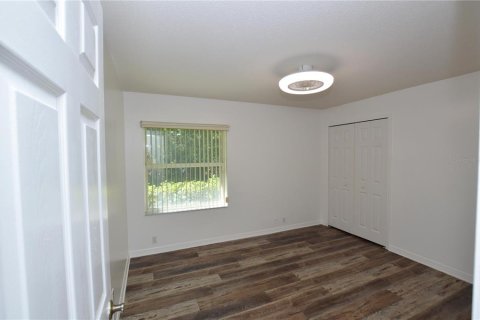 House in Palm Coast, Florida 4 bedrooms, 192.96 sq.m. № 2429295 - photo 5