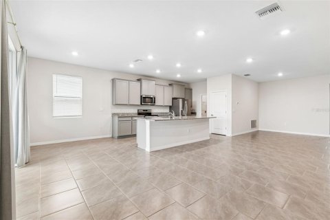 Casa en venta en San Antonio, Florida, 3 dormitorios, 171.31 m2 № 2230278 - foto 16