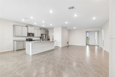 Casa en venta en San Antonio, Florida, 3 dormitorios, 171.31 m2 № 2230278 - foto 17